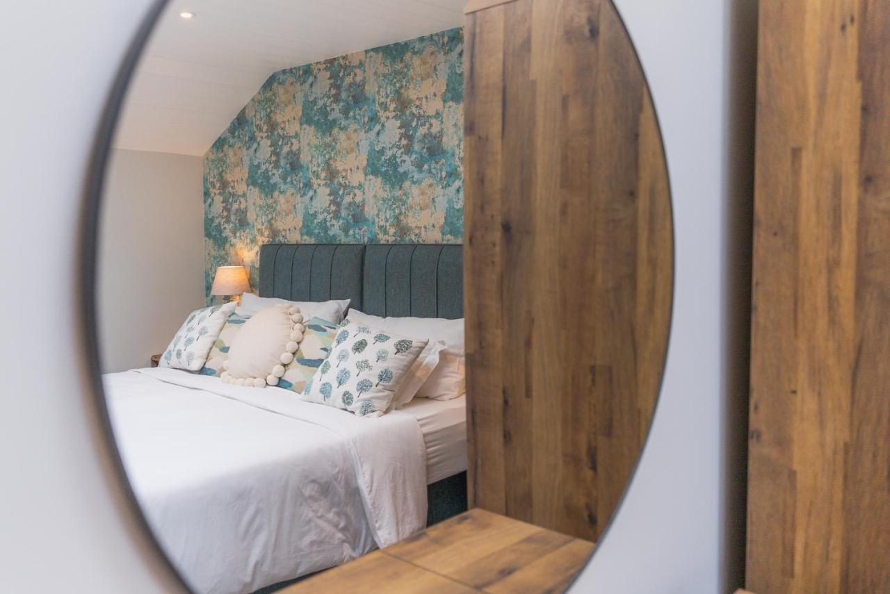 Carrick Rooms Port Saint Mary Esterno foto